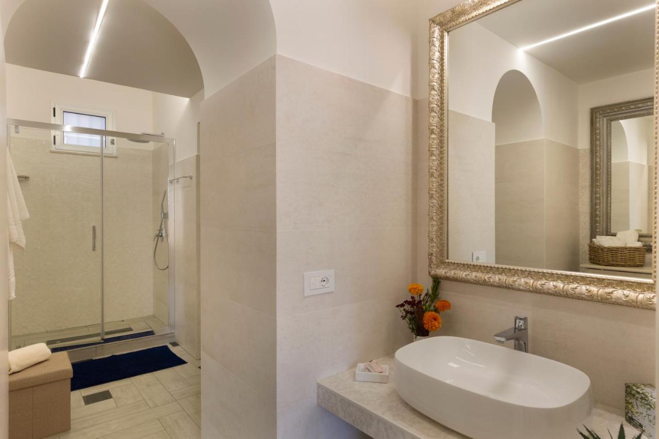 Yourhome - Royal Blue Suite Sorrent Exterior foto